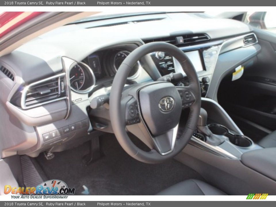 2018 Toyota Camry SE Ruby Flare Pearl / Black Photo #13