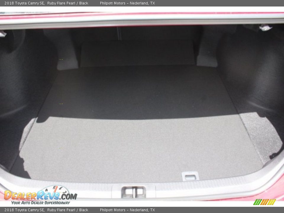 2018 Toyota Camry SE Ruby Flare Pearl / Black Photo #26