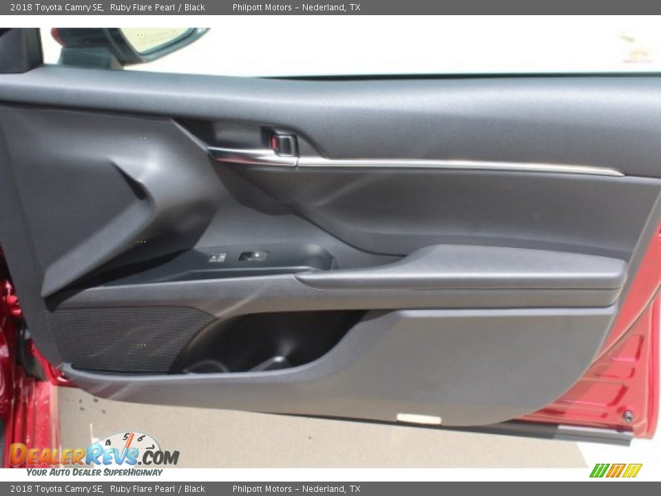 2018 Toyota Camry SE Ruby Flare Pearl / Black Photo #29