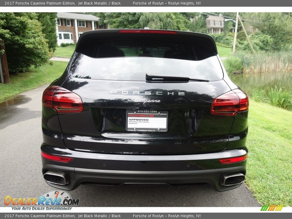 2017 Porsche Cayenne Platinum Edition Jet Black Metallic / Black Photo #5