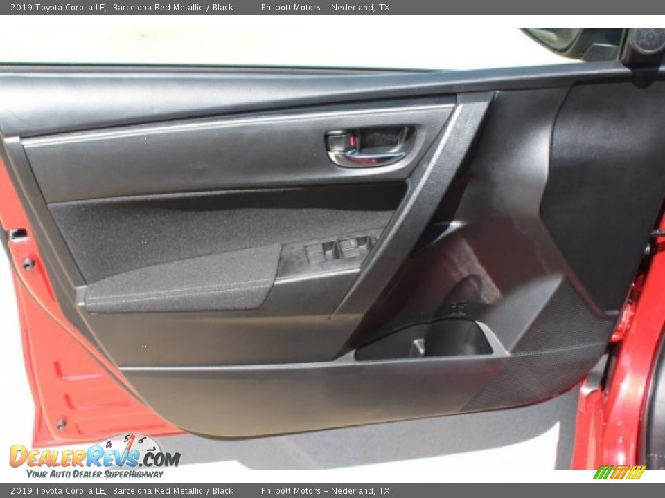 2019 Toyota Corolla LE Barcelona Red Metallic / Black Photo #12