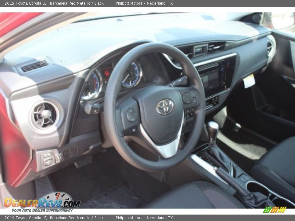 2019 Toyota Corolla LE Barcelona Red Metallic / Black Photo #13