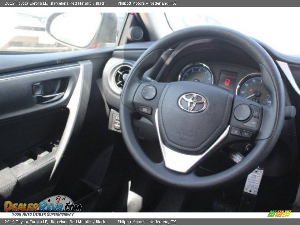 2019 Toyota Corolla LE Barcelona Red Metallic / Black Photo #24