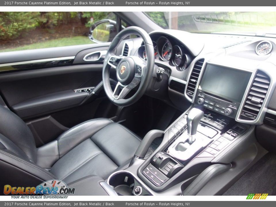 2017 Porsche Cayenne Platinum Edition Jet Black Metallic / Black Photo #17