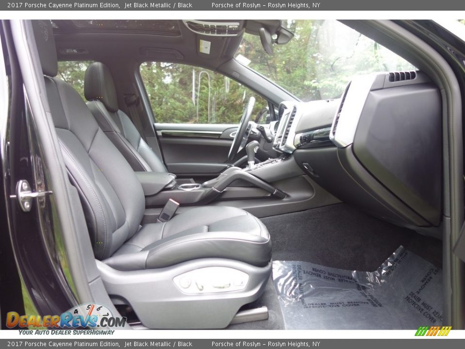 2017 Porsche Cayenne Platinum Edition Jet Black Metallic / Black Photo #18