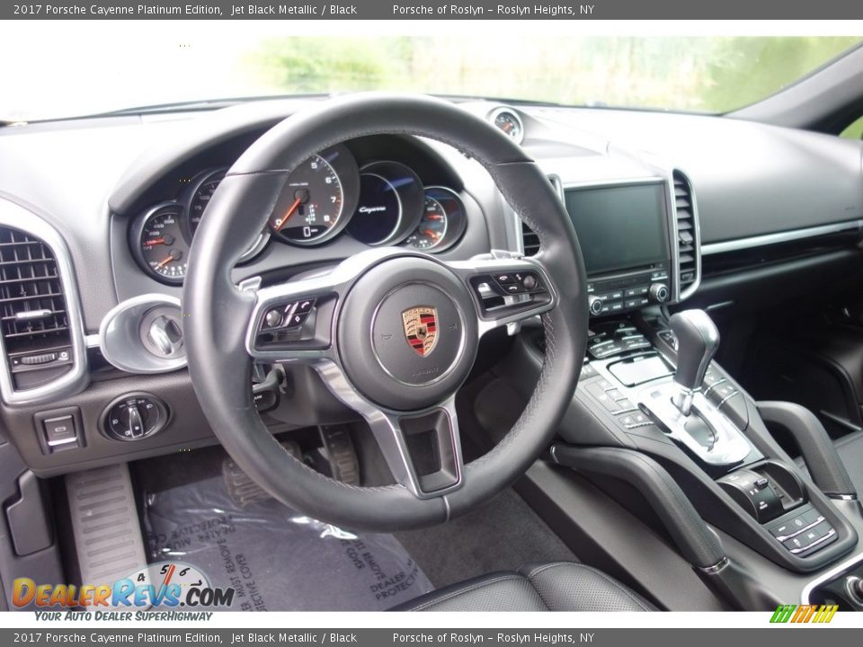 2017 Porsche Cayenne Platinum Edition Jet Black Metallic / Black Photo #20