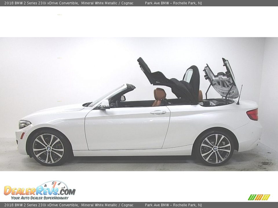 2018 BMW 2 Series 230i xDrive Convertible Mineral White Metallic / Cognac Photo #3
