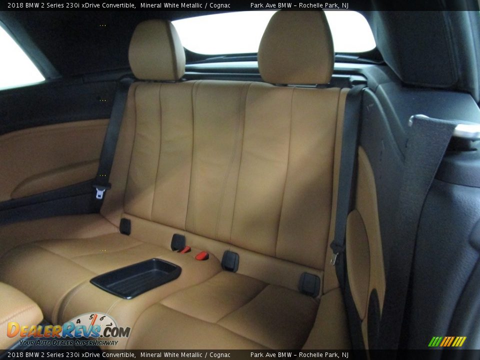 2018 BMW 2 Series 230i xDrive Convertible Mineral White Metallic / Cognac Photo #15