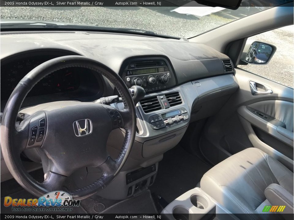 2009 Honda Odyssey EX-L Silver Pearl Metallic / Gray Photo #12