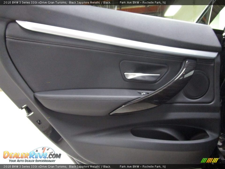 2018 BMW 3 Series 330i xDrive Gran Turismo Black Sapphire Metallic / Black Photo #13