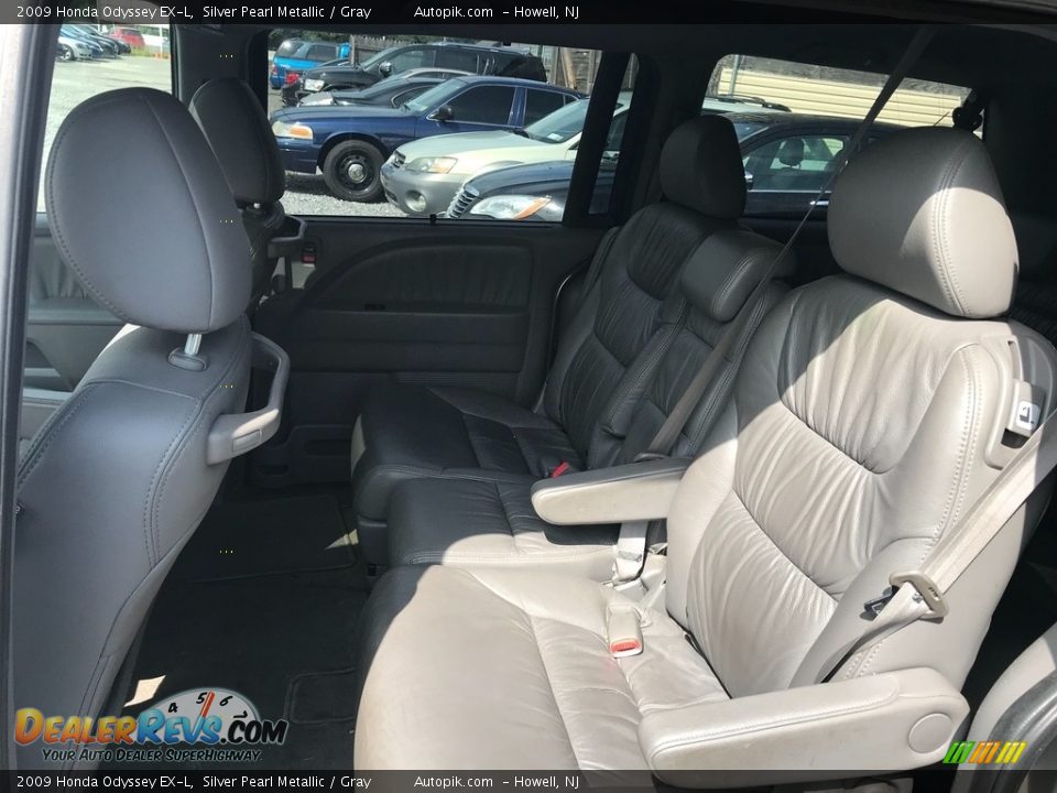 2009 Honda Odyssey EX-L Silver Pearl Metallic / Gray Photo #13