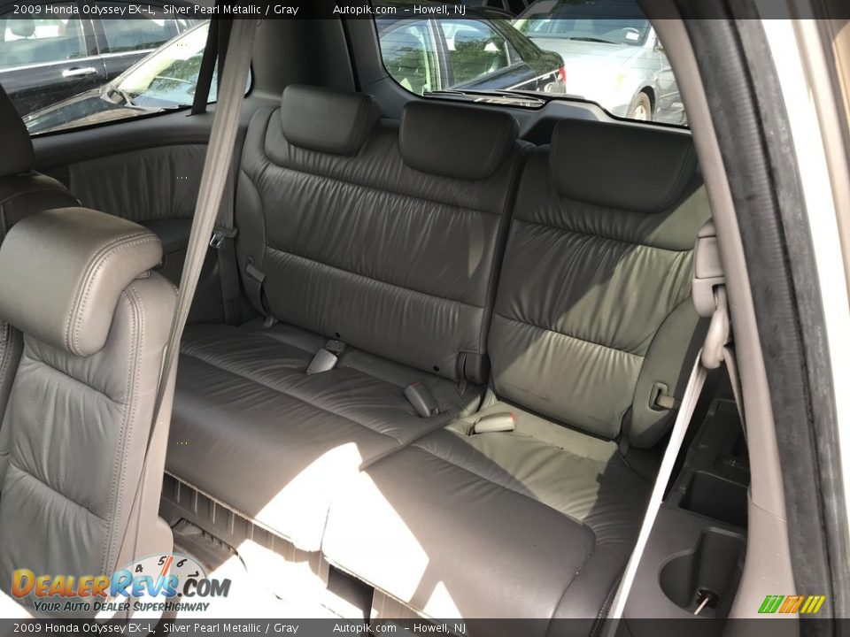 2009 Honda Odyssey EX-L Silver Pearl Metallic / Gray Photo #14