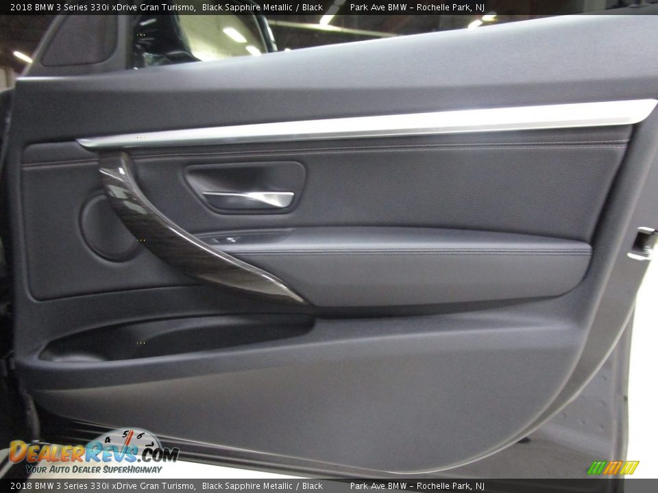 2018 BMW 3 Series 330i xDrive Gran Turismo Black Sapphire Metallic / Black Photo #16