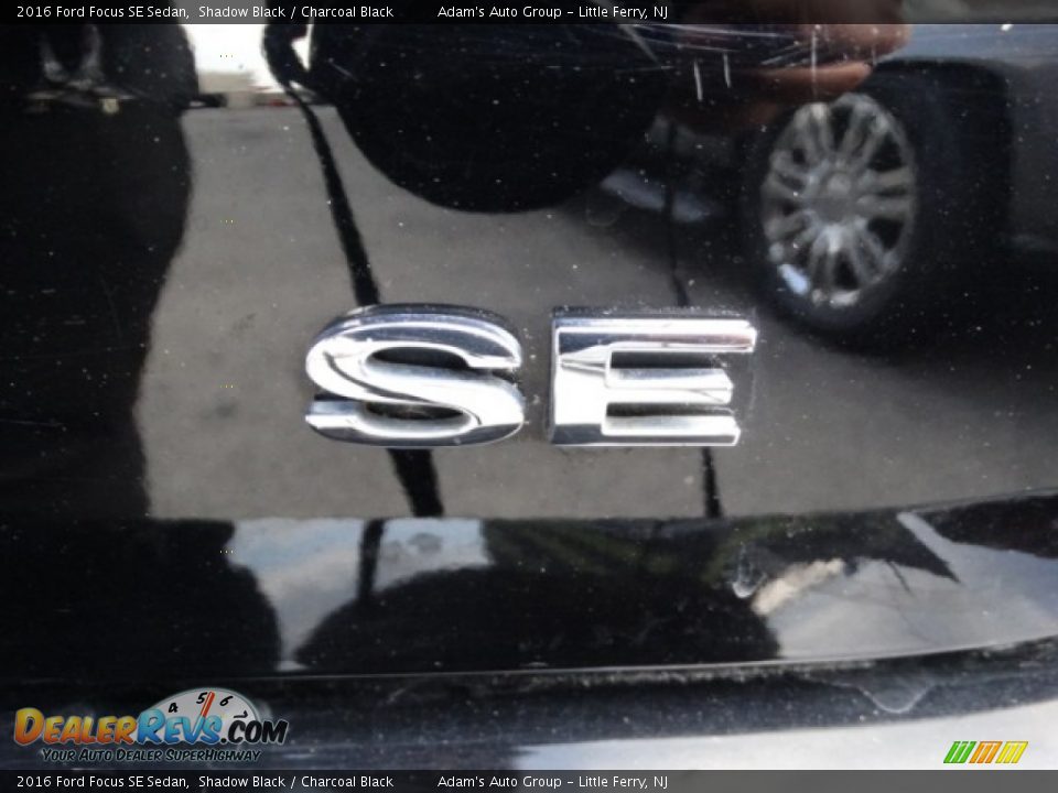 2016 Ford Focus SE Sedan Shadow Black / Charcoal Black Photo #26