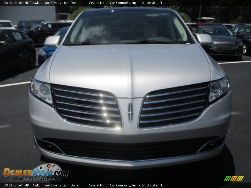 2019 Lincoln MKT AWD Ingot Silver / Light Dune Photo #2