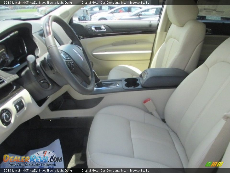 2019 Lincoln MKT AWD Ingot Silver / Light Dune Photo #5