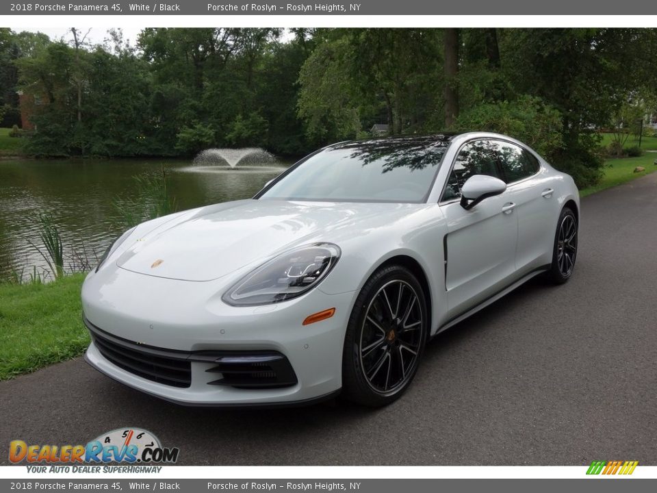 2018 Porsche Panamera 4S White / Black Photo #8