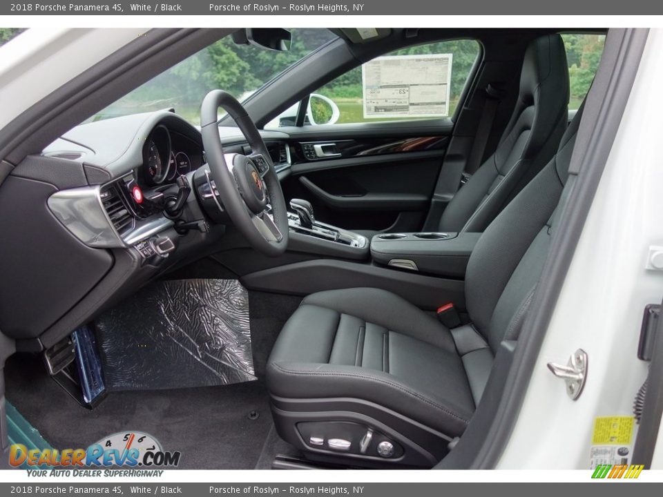 2018 Porsche Panamera 4S White / Black Photo #12