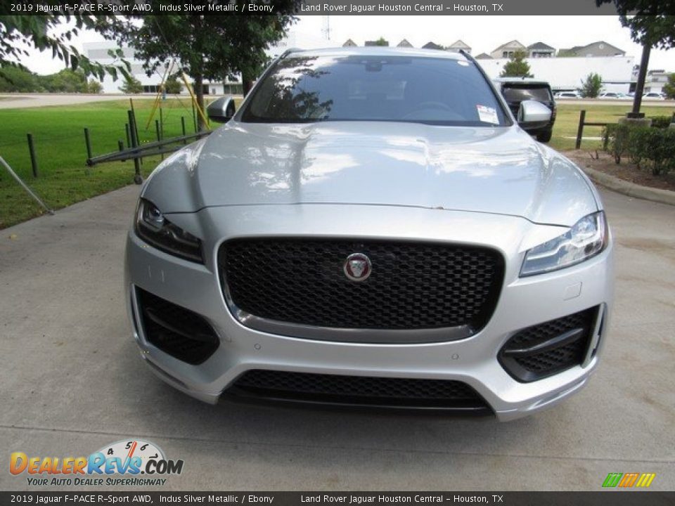 2019 Jaguar F-PACE R-Sport AWD Indus Silver Metallic / Ebony Photo #9
