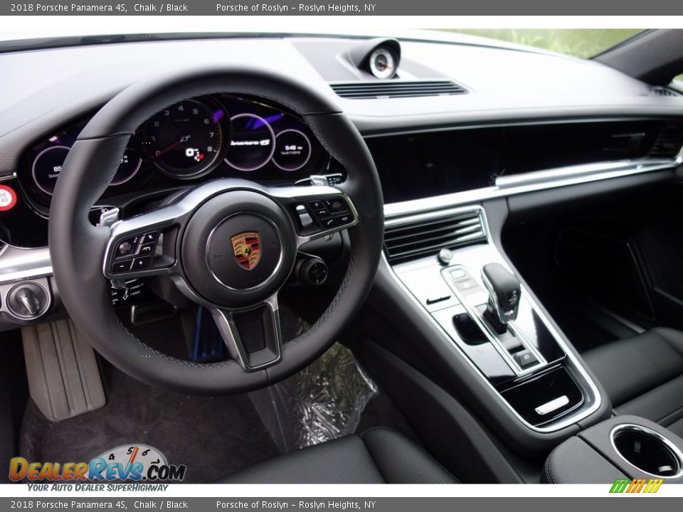 2018 Porsche Panamera 4S Chalk / Black Photo #20