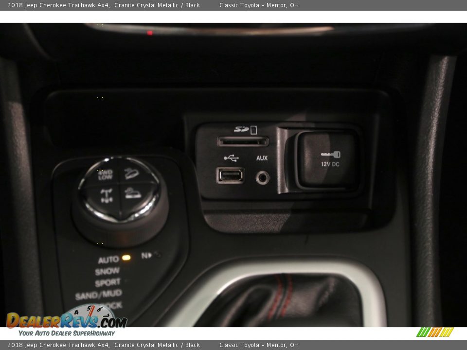 2018 Jeep Cherokee Trailhawk 4x4 Granite Crystal Metallic / Black Photo #15