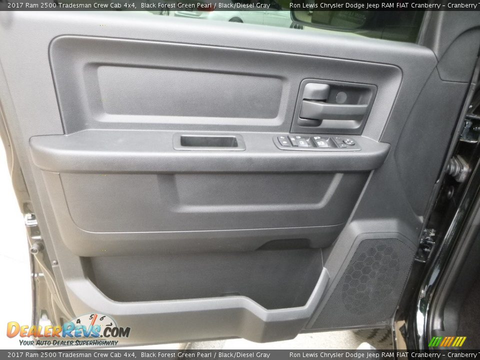 2017 Ram 2500 Tradesman Crew Cab 4x4 Black Forest Green Pearl / Black/Diesel Gray Photo #14