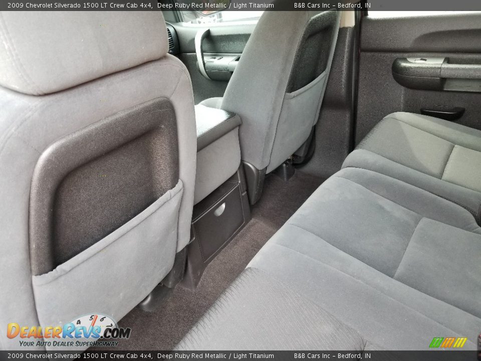2009 Chevrolet Silverado 1500 LT Crew Cab 4x4 Deep Ruby Red Metallic / Light Titanium Photo #19
