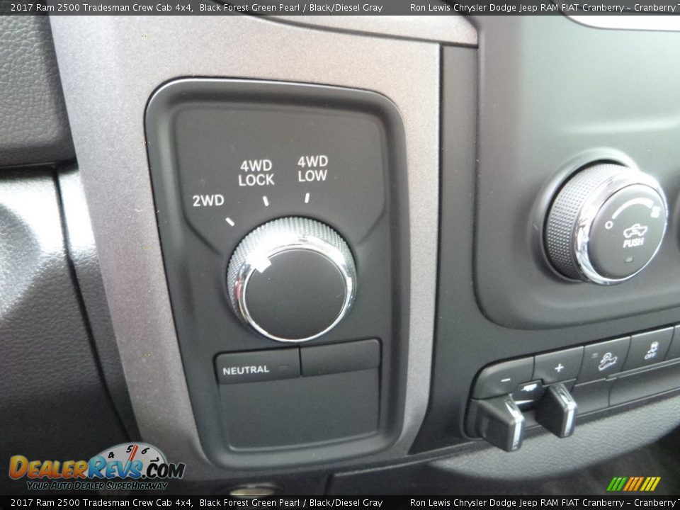 2017 Ram 2500 Tradesman Crew Cab 4x4 Black Forest Green Pearl / Black/Diesel Gray Photo #20