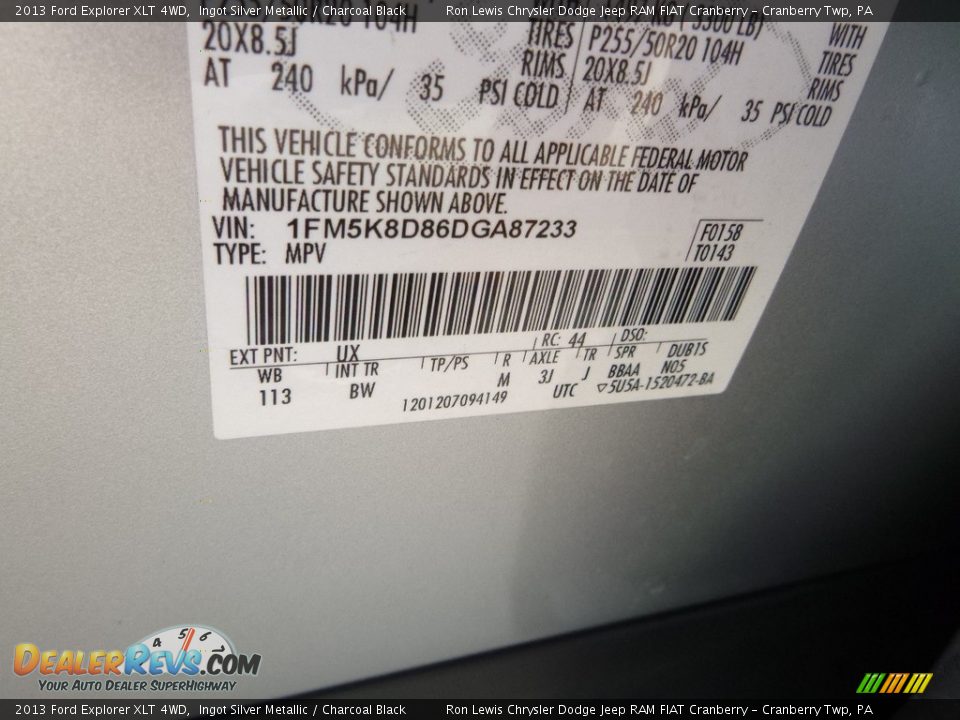 2013 Ford Explorer XLT 4WD Ingot Silver Metallic / Charcoal Black Photo #17