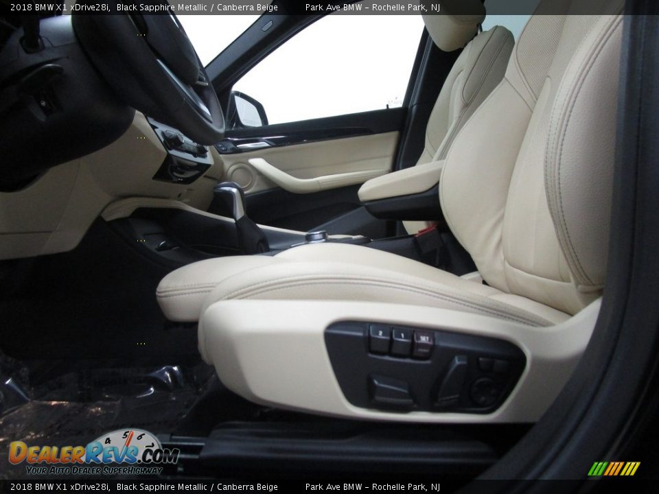 2018 BMW X1 xDrive28i Black Sapphire Metallic / Canberra Beige Photo #12