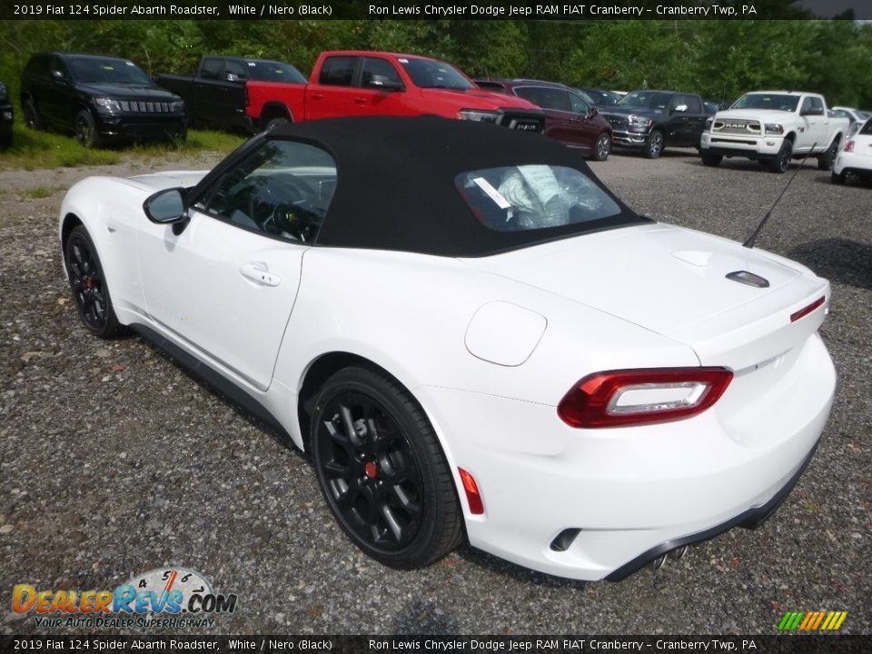 2019 Fiat 124 Spider Abarth Roadster White / Nero (Black) Photo #3