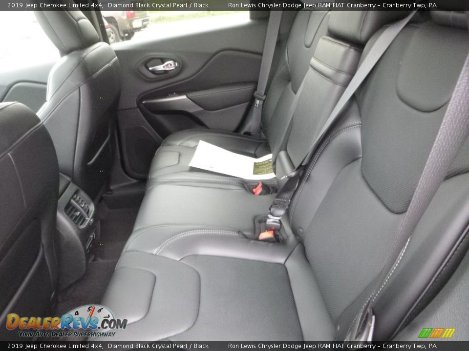 2019 Jeep Cherokee Limited 4x4 Diamond Black Crystal Pearl / Black Photo #13