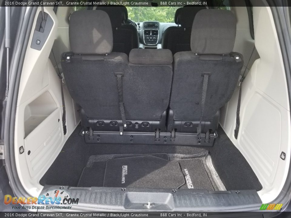 2016 Dodge Grand Caravan SXT Granite Crystal Metallic / Black/Light Graystone Photo #7