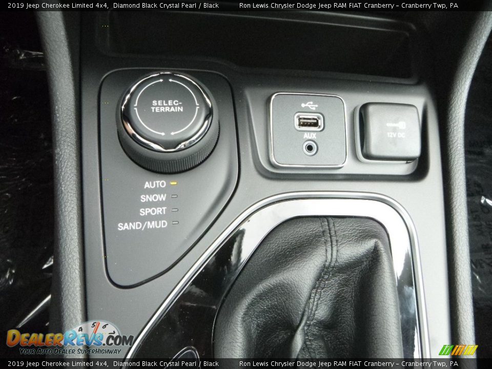 2019 Jeep Cherokee Limited 4x4 Diamond Black Crystal Pearl / Black Photo #20