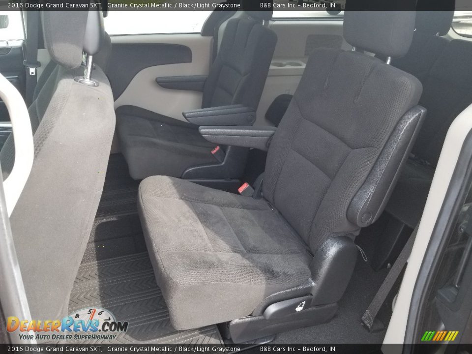 2016 Dodge Grand Caravan SXT Granite Crystal Metallic / Black/Light Graystone Photo #15