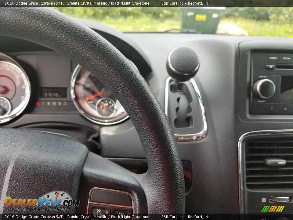 2016 Dodge Grand Caravan SXT Granite Crystal Metallic / Black/Light Graystone Photo #26