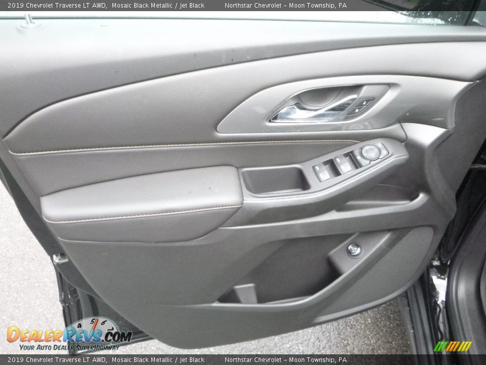 2019 Chevrolet Traverse LT AWD Mosaic Black Metallic / Jet Black Photo #15