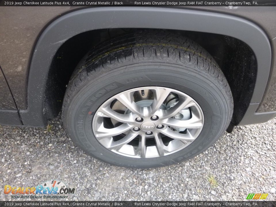 2019 Jeep Cherokee Latitude Plus 4x4 Granite Crystal Metallic / Black Photo #8