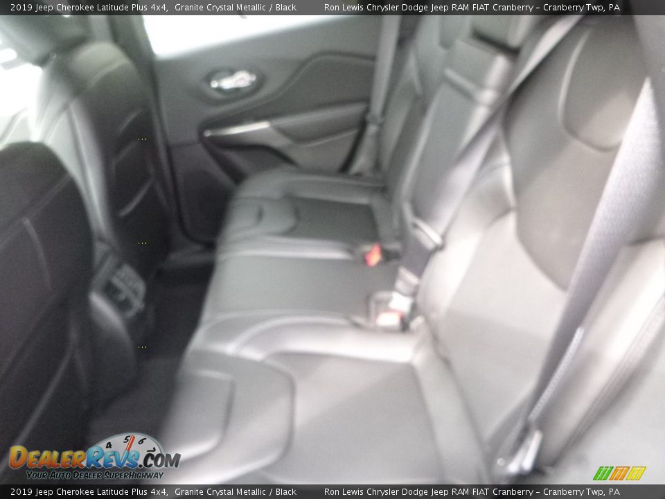 2019 Jeep Cherokee Latitude Plus 4x4 Granite Crystal Metallic / Black Photo #11