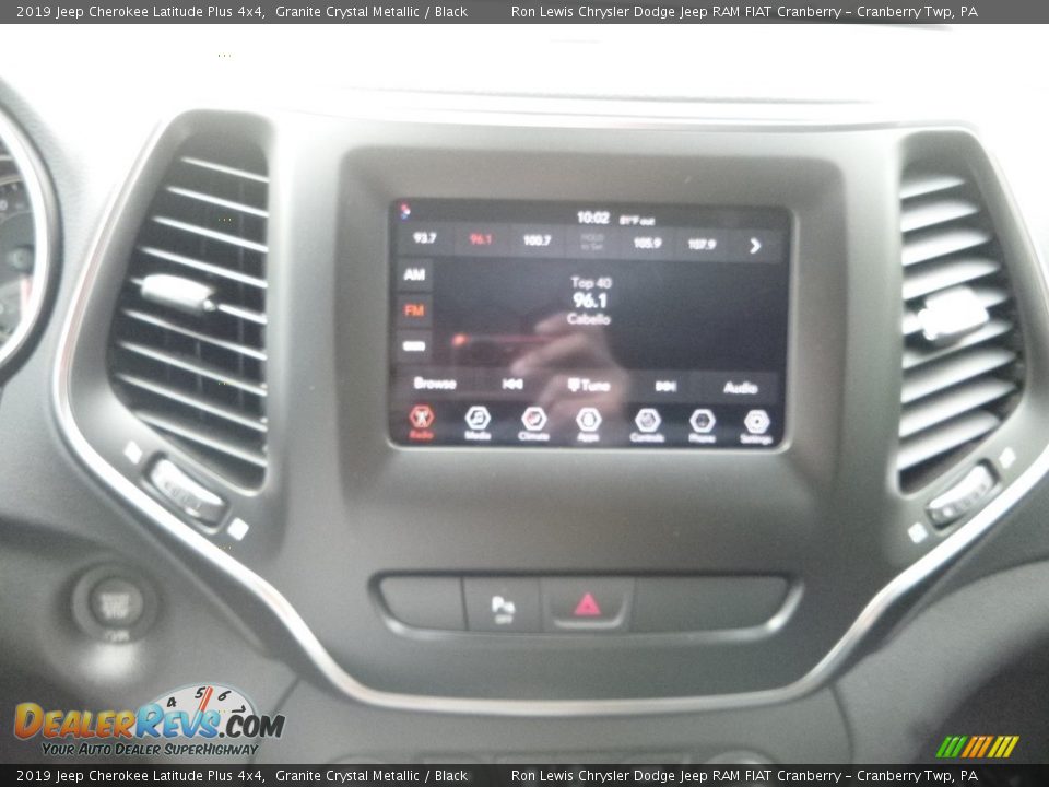 2019 Jeep Cherokee Latitude Plus 4x4 Granite Crystal Metallic / Black Photo #15