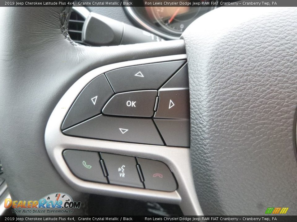 2019 Jeep Cherokee Latitude Plus 4x4 Granite Crystal Metallic / Black Photo #18