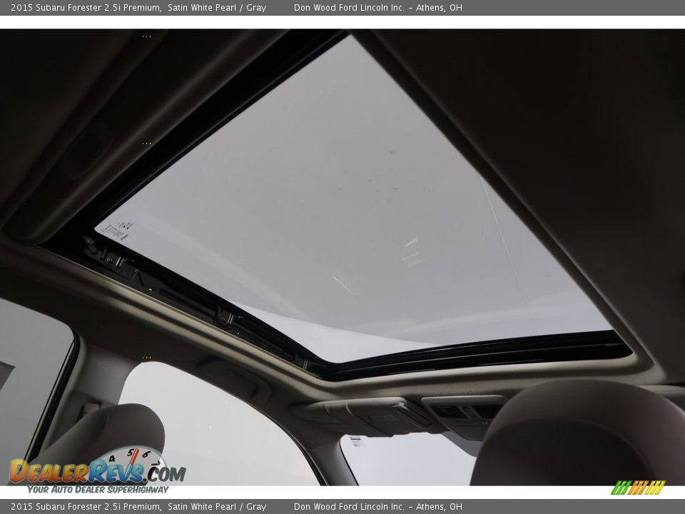 2015 Subaru Forester 2.5i Premium Satin White Pearl / Gray Photo #3