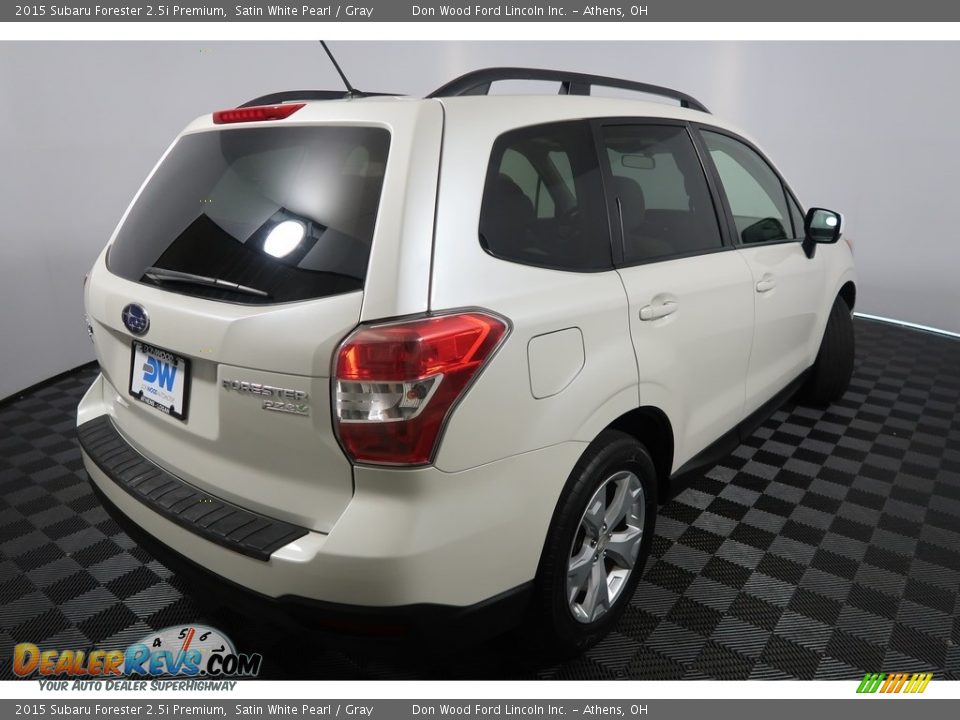 2015 Subaru Forester 2.5i Premium Satin White Pearl / Gray Photo #13