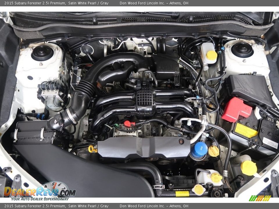 2015 Subaru Forester 2.5i Premium Satin White Pearl / Gray Photo #32