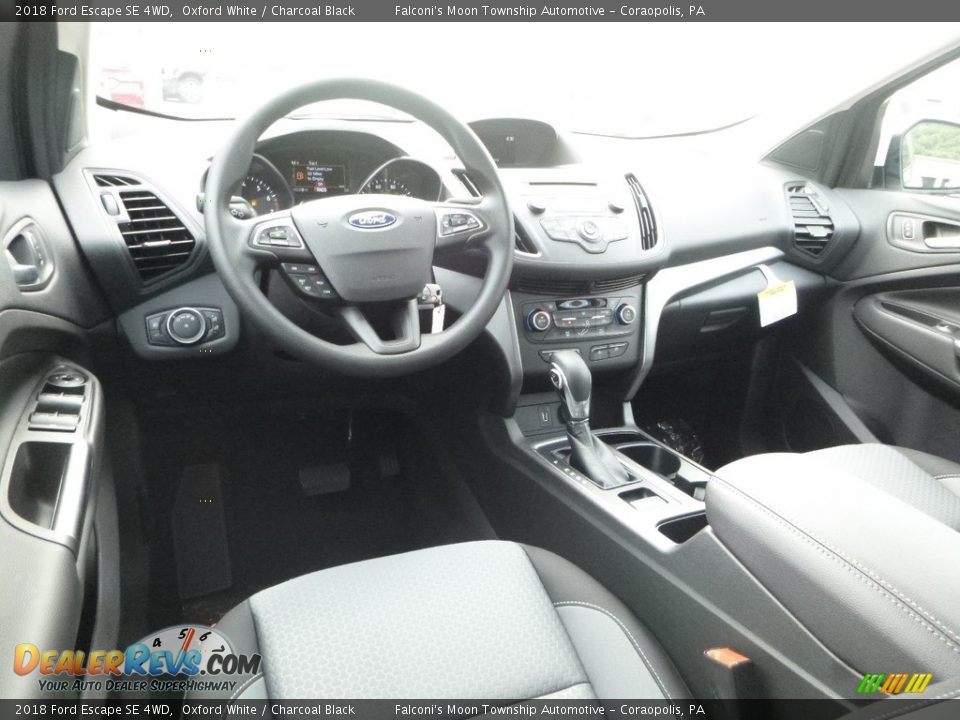 2018 Ford Escape SE 4WD Oxford White / Charcoal Black Photo #9