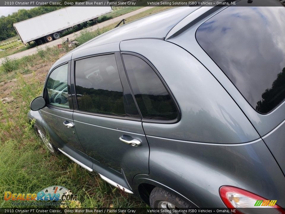 2010 Chrysler PT Cruiser Classic Deep Water Blue Pearl / Pastel Slate Gray Photo #10