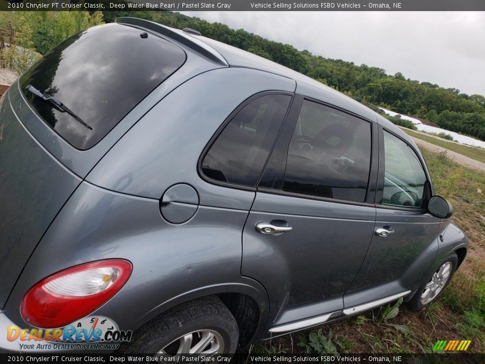 2010 Chrysler PT Cruiser Classic Deep Water Blue Pearl / Pastel Slate Gray Photo #11