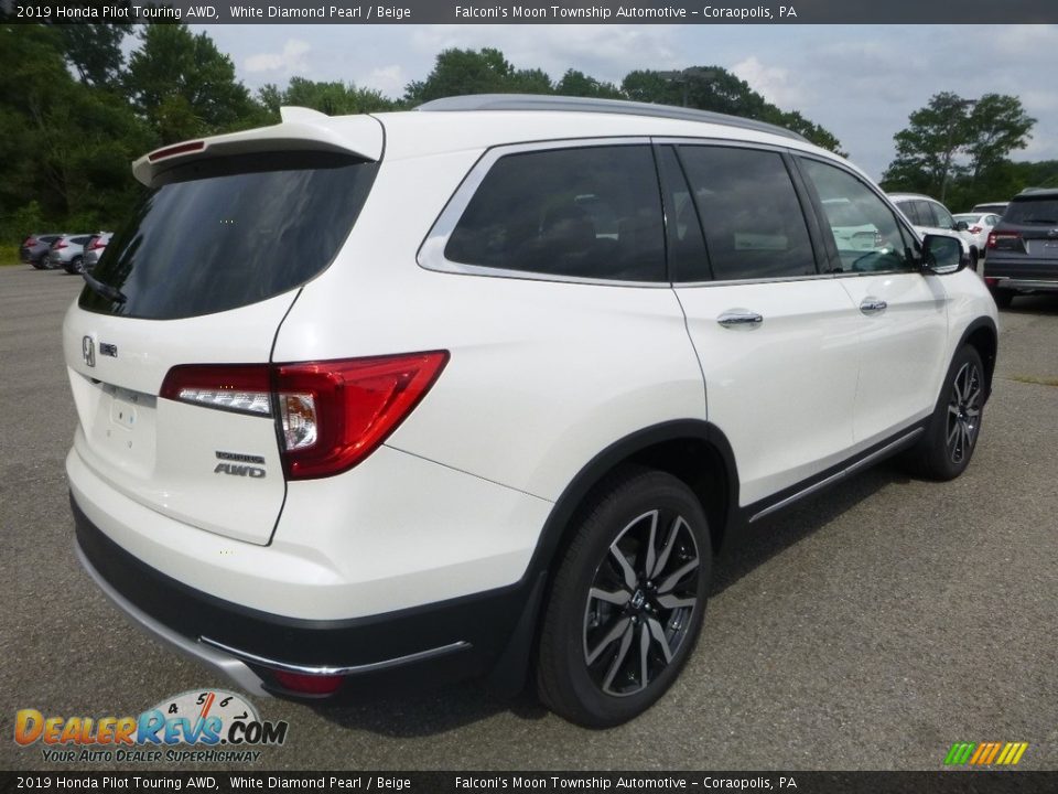 2019 Honda Pilot Touring AWD White Diamond Pearl / Beige Photo #4