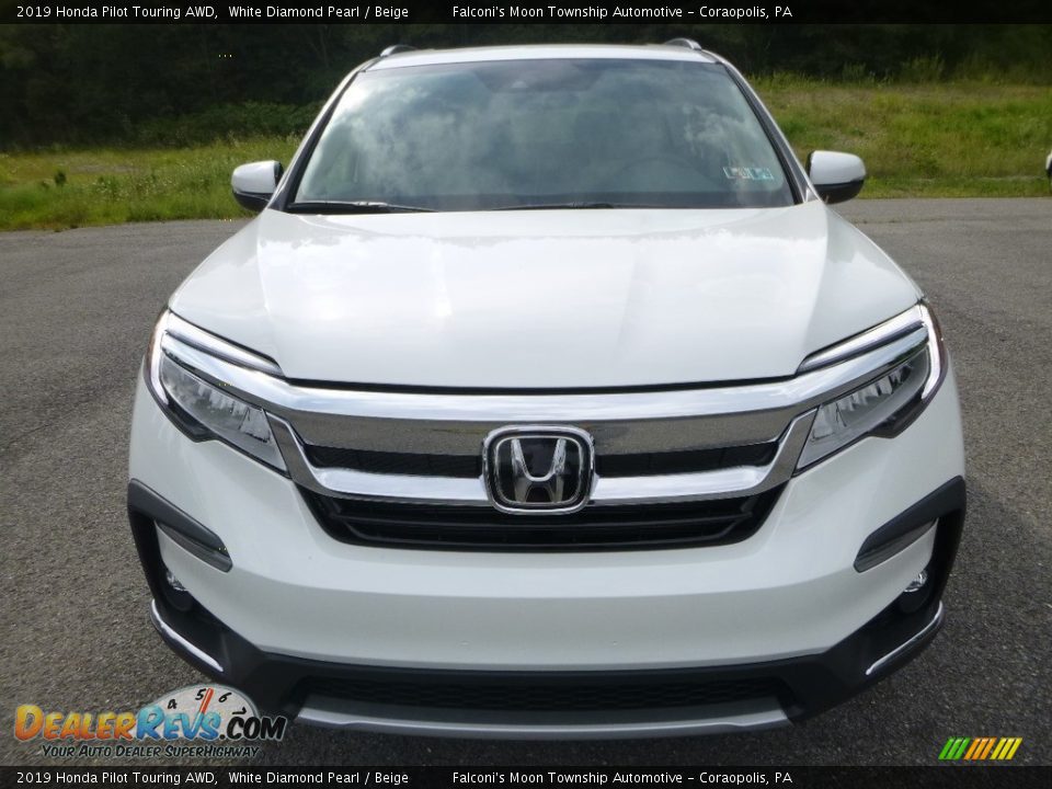 2019 Honda Pilot Touring AWD White Diamond Pearl / Beige Photo #6