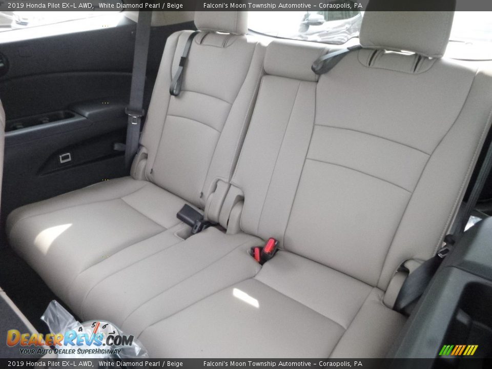 2019 Honda Pilot EX-L AWD White Diamond Pearl / Beige Photo #10
